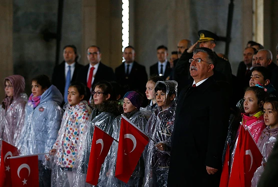 23 Nisan coşkuyla kutlanıyor