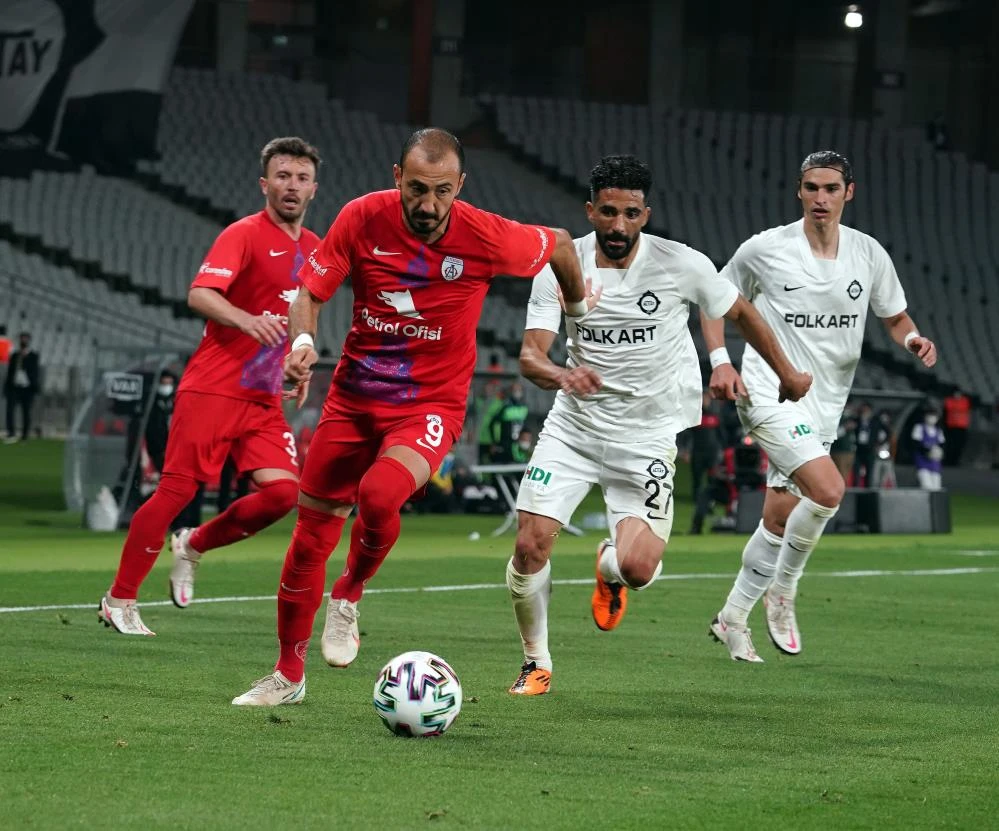 Süper Lig'e yükselen son takım Altay oldu