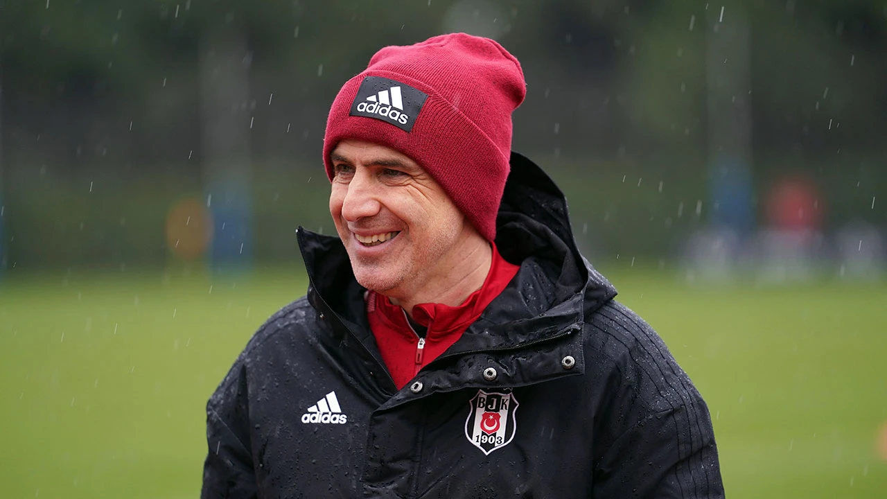 Beşiktaş'ta Rachid Ghezzal kamptan ayrıldı!