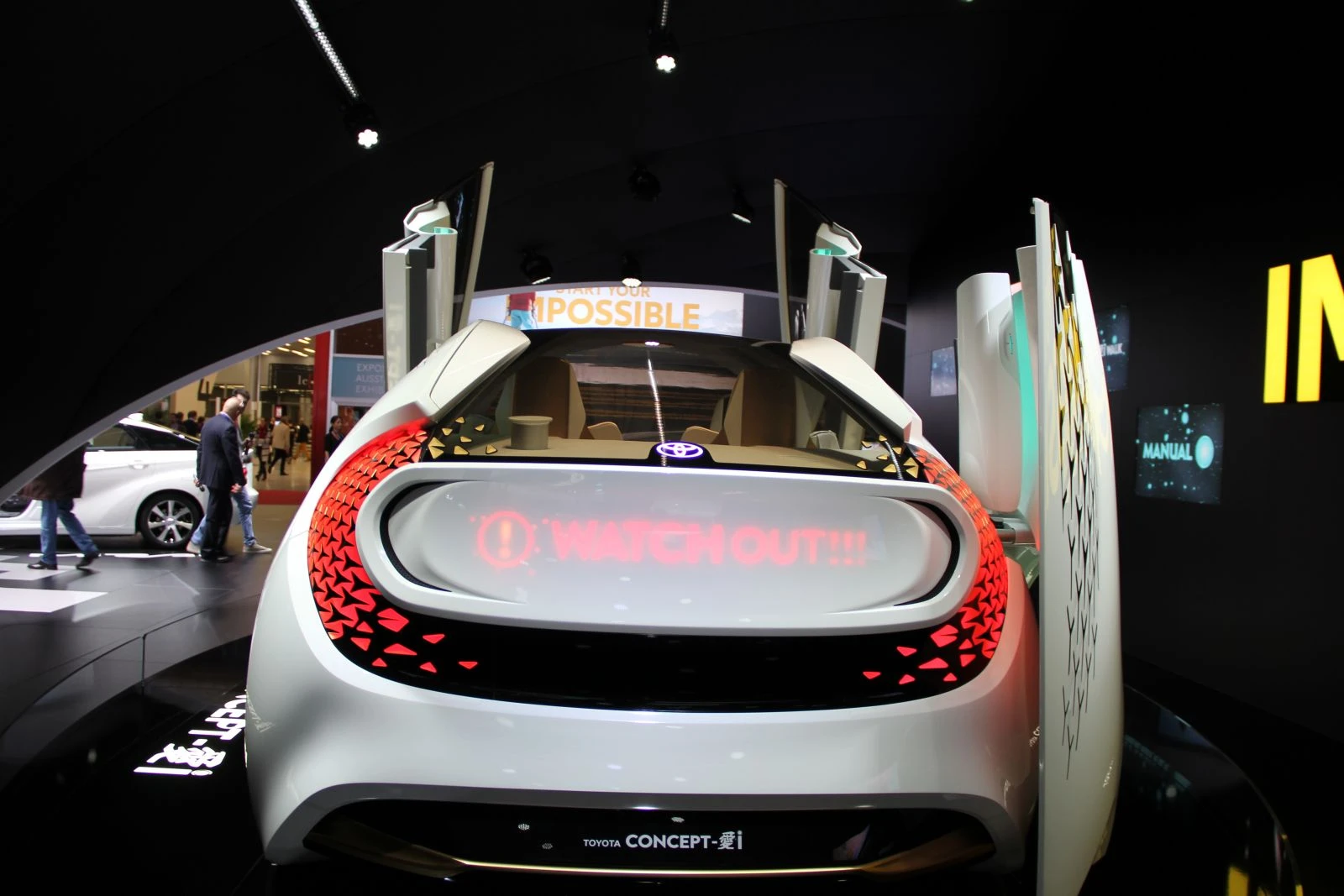 Cenevre Otomobil Fuarı'nda ortam oldukça "elektrikli"