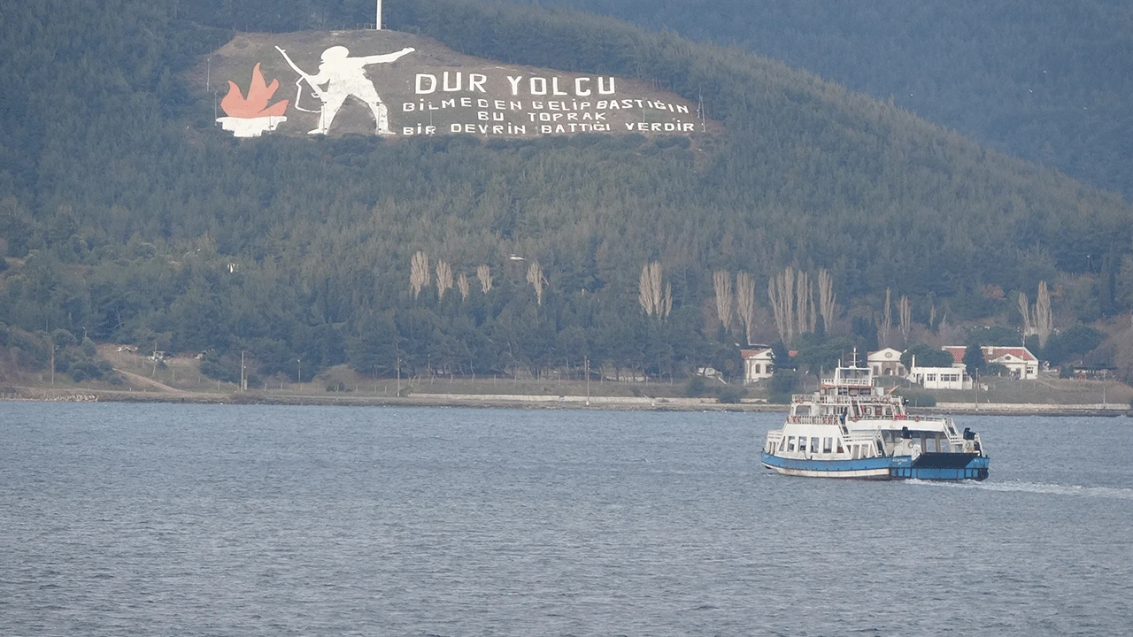 Geyikli-Bozcaada hattındaki tüm feribot seferleri iptal edildi