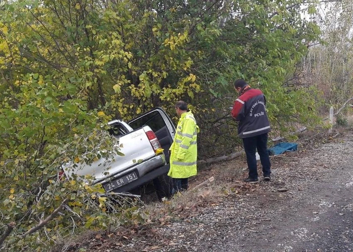 Askeri taşıyan araç şarampole yuvarlandı:1 şehit, 3 yaralı