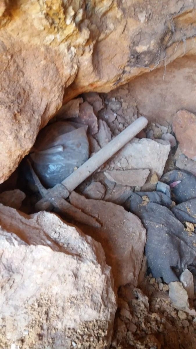 Bilecik'te kaçak kazıya suçüstü