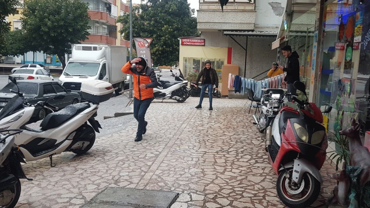 Alanya ve Manavgat kar sevinci yaşıyor! Tam 53 yıl sonra geldi