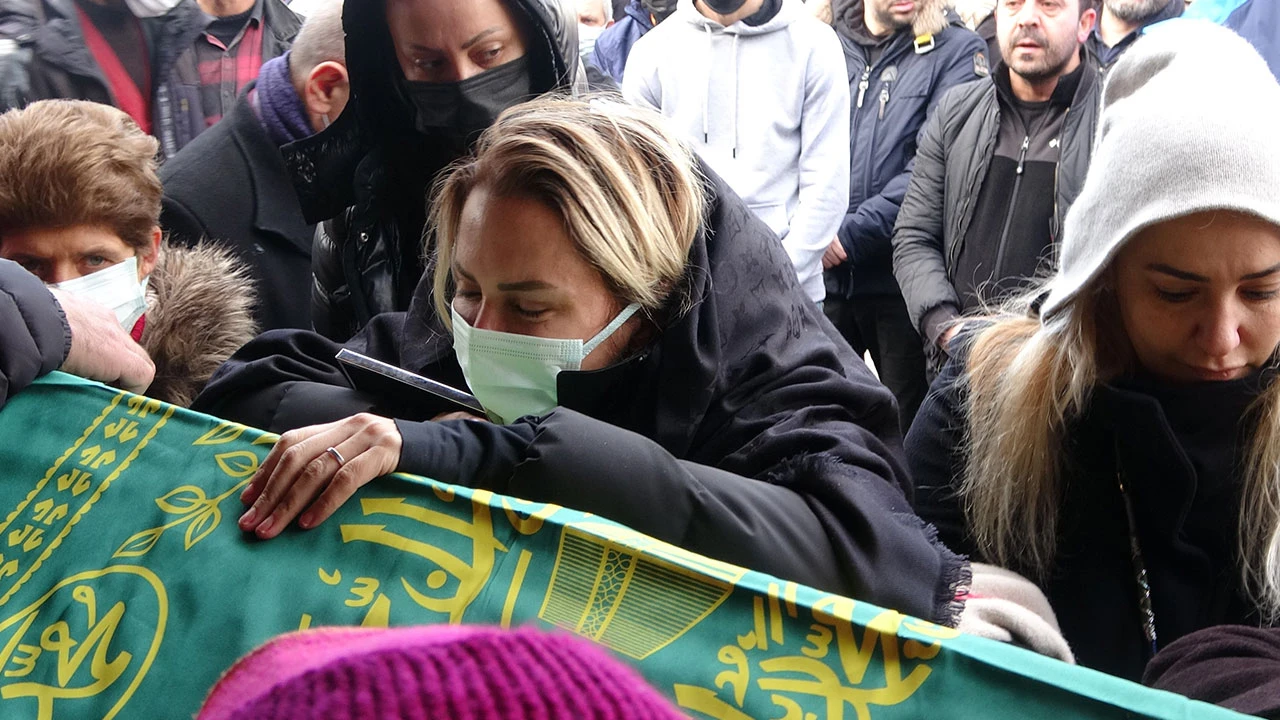 Ece Erken'den İçişleri Bakanı Süleyman Soylu'ya teşekkür