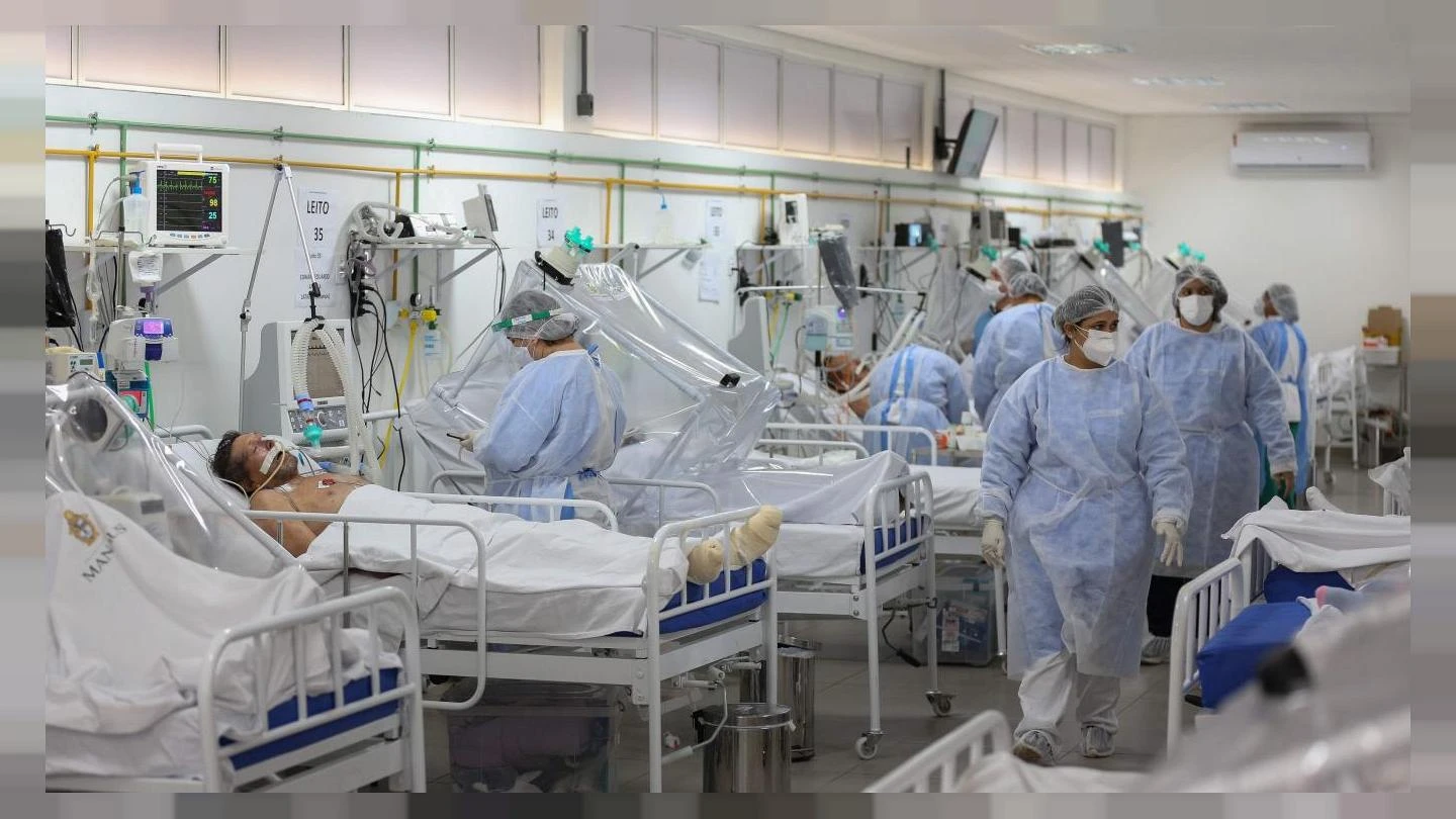 Türk profesörden dikkat çeken 'hafta sonu' detayı! Omicron'da tablo tersine dönebilir