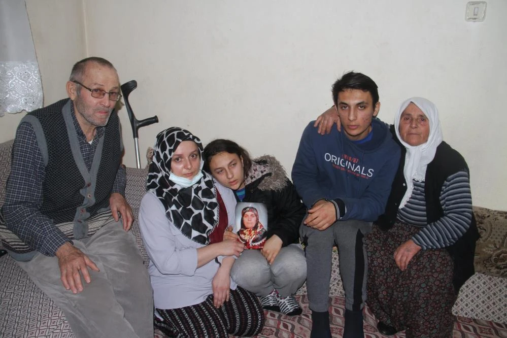 Oğlunu öldüren gelinine sahip çıktı: Oğlum 24 yıl işkence etti, hapishanede yatacak bir gelin değil
