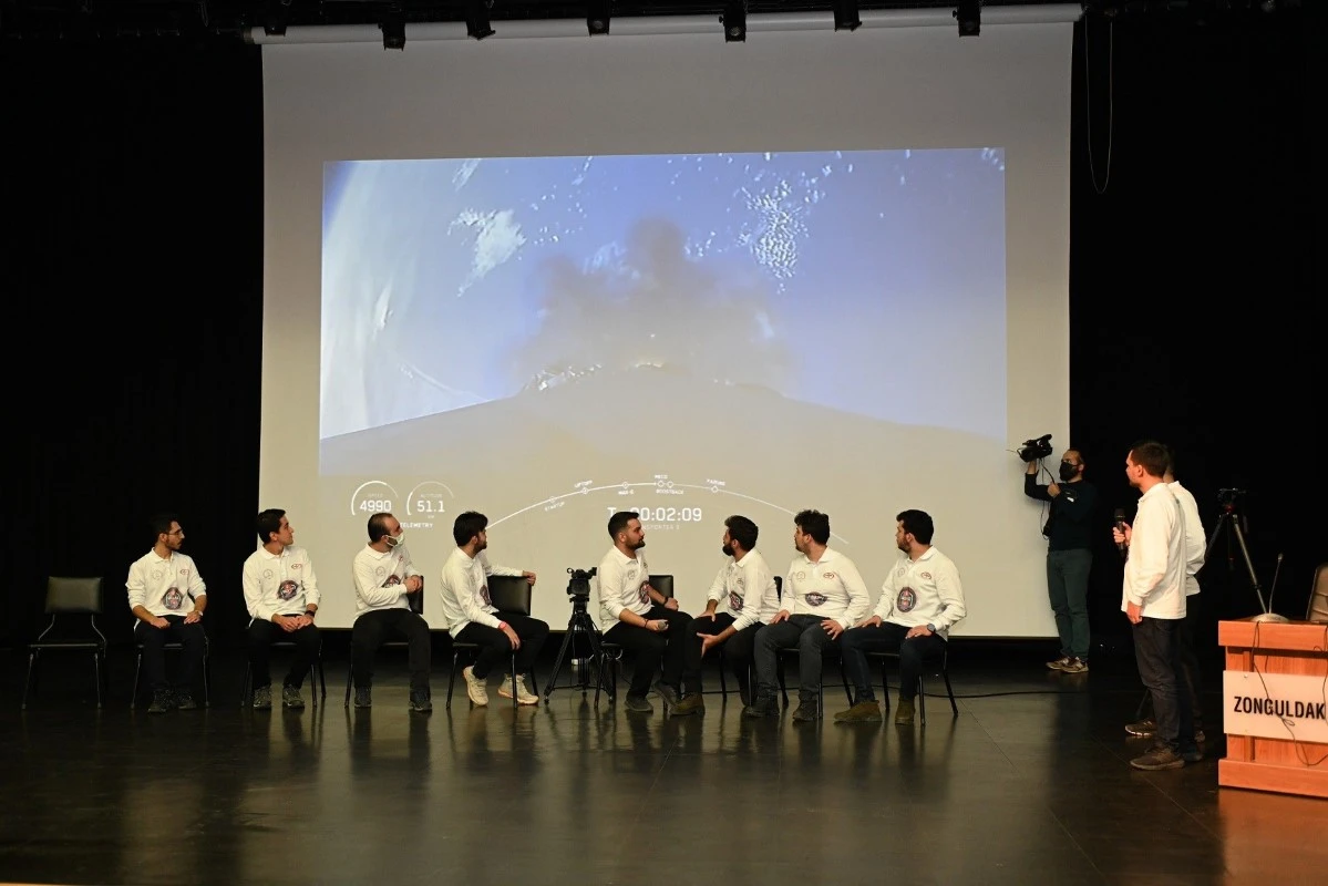 Türkiye'nin ilk cep uydusu Grizu-263A, uzaydaki görevine başladı