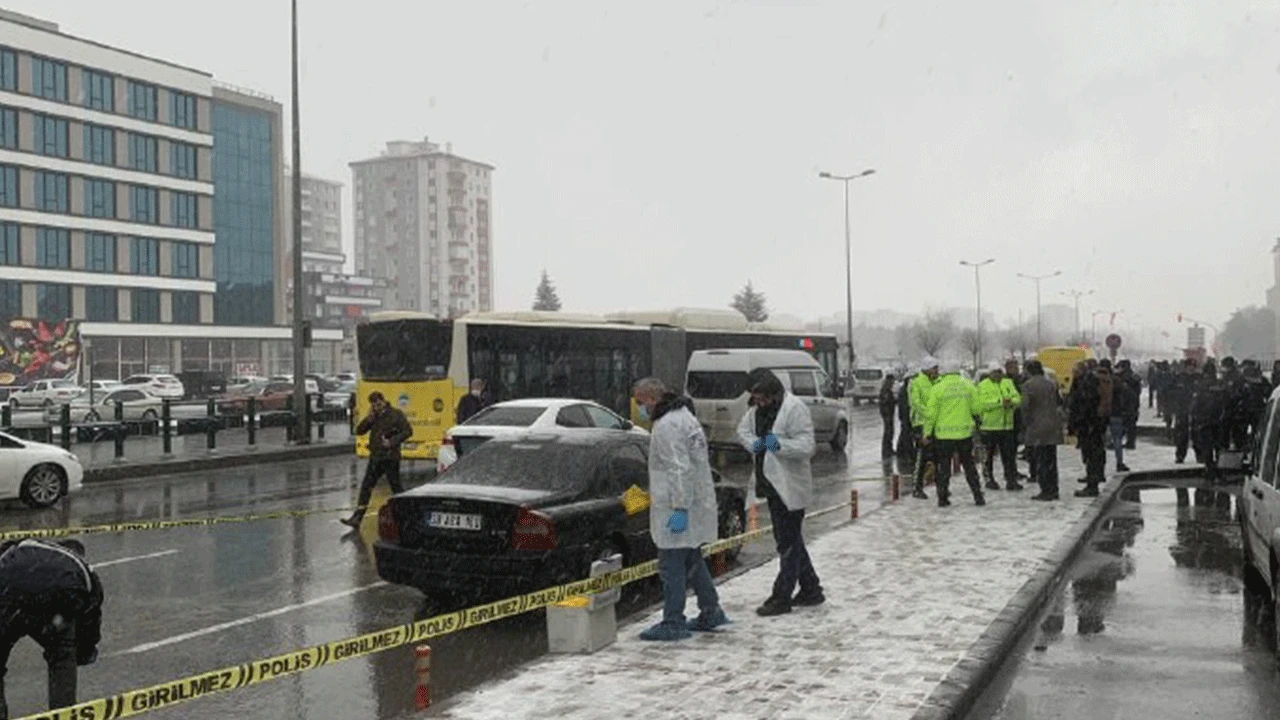 Kayseri’de adliye önünde pusu! 1 yaralı