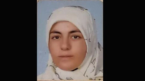 Kocaeli'de bir kişi eşinin başına 4 el ateş ederek öldürdü