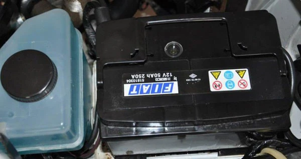 1994 model beyaz Şahin görenleri hayran bırakıyor