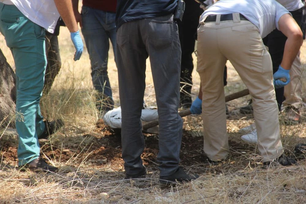 Boş araziye 'bebek gömüldü' iddiası mahalleyi ayağa kaldırdı