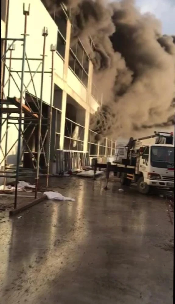 Son dakika! İstanbul Tuzla'da korkutan yangın: Çok sayıda itfaiye ekibi yönlendirildi