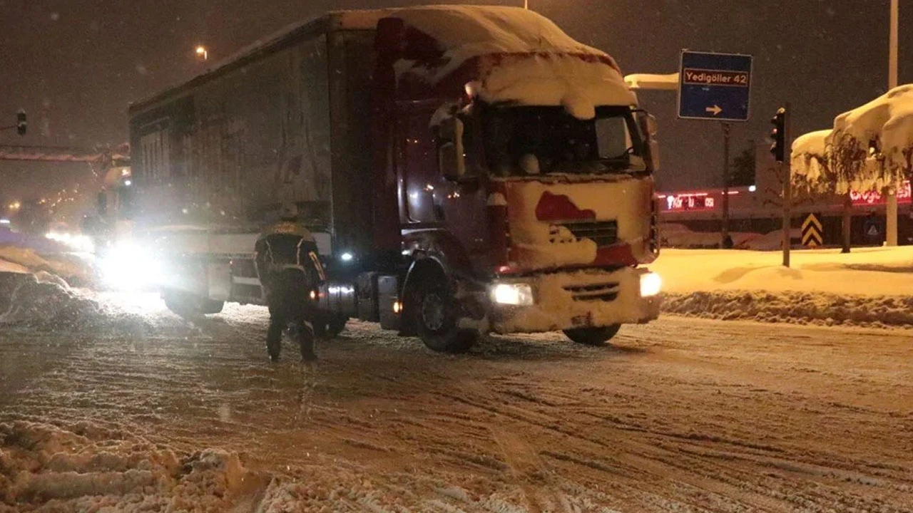 Türkiye kara teslim: Yollarda son durum