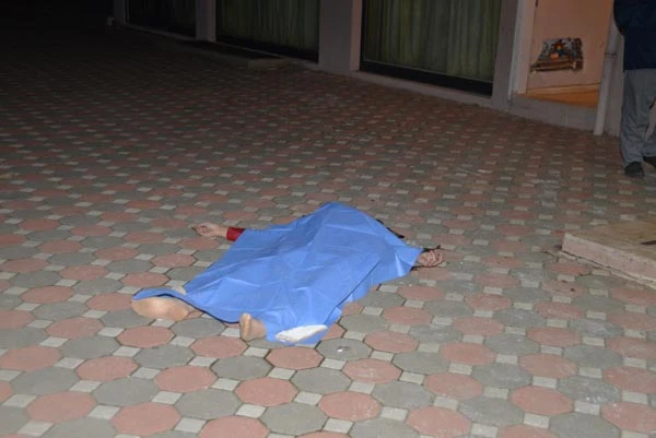 Buse'nin unuttuğu anahtar paspasın altından çıktı