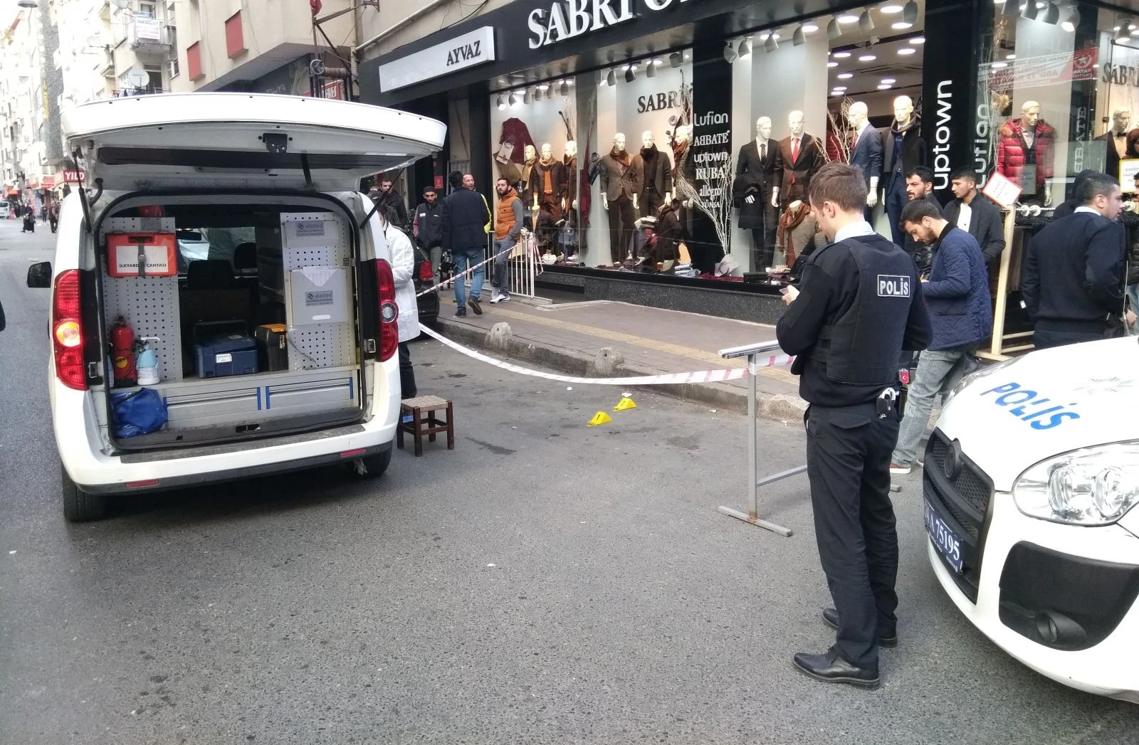 İstanbul Bahçelievler'de akrabalara silahlı saldırı: 2 yaralı