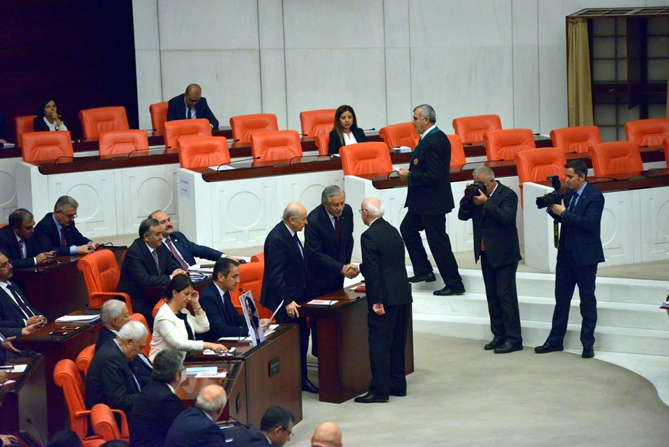 Meclis Başkanı İsmail Kahraman oldu!