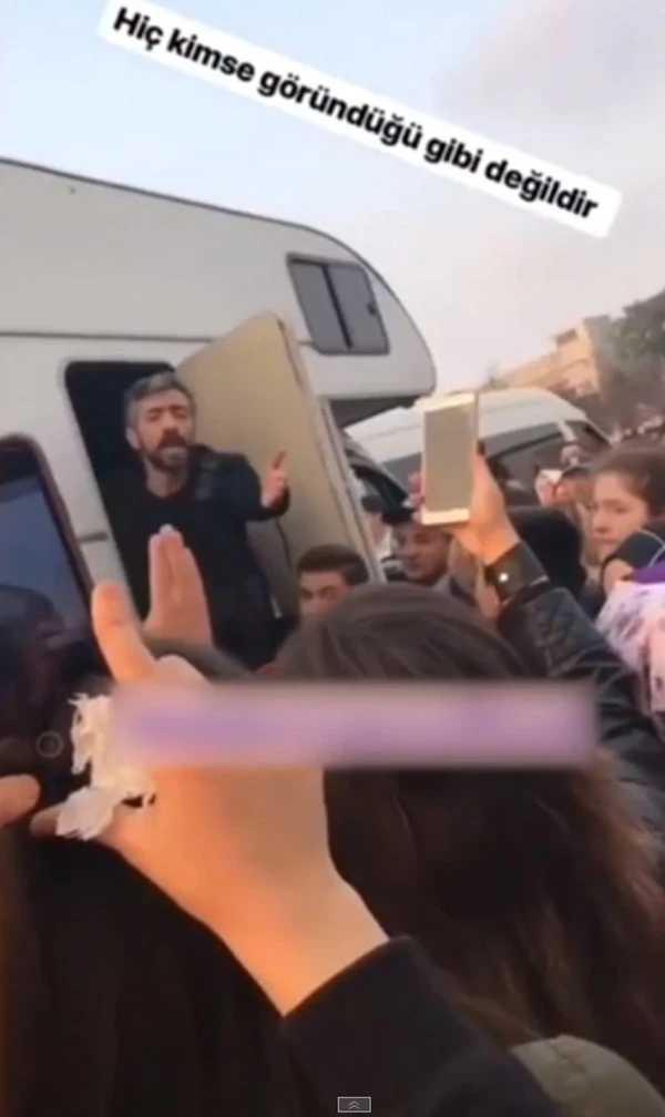 Resul Dindar'dan hayranlarına şok çıkış: Sus cevap verme bana!