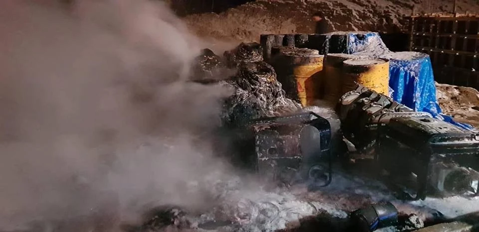 İnşaat halinde atıksu arıtma tesisinin depo kısmında yangın çıktı