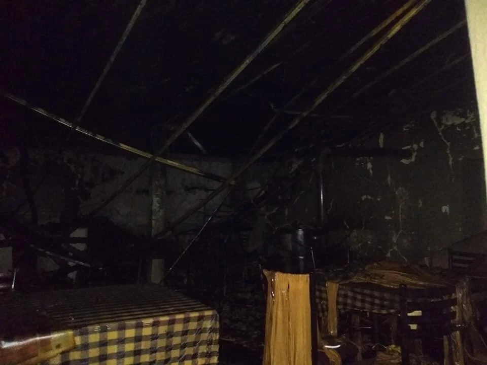 Bilecik'te köy kahvesi cayır cayır yandı