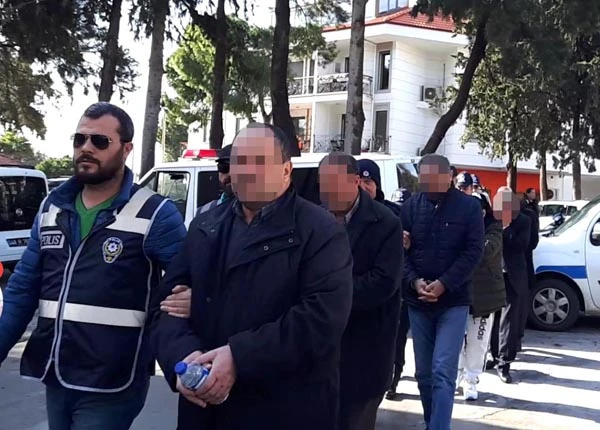 İki teyze 6 milyonluk arsayı sahte belgeyle 2,5 milyona sattı