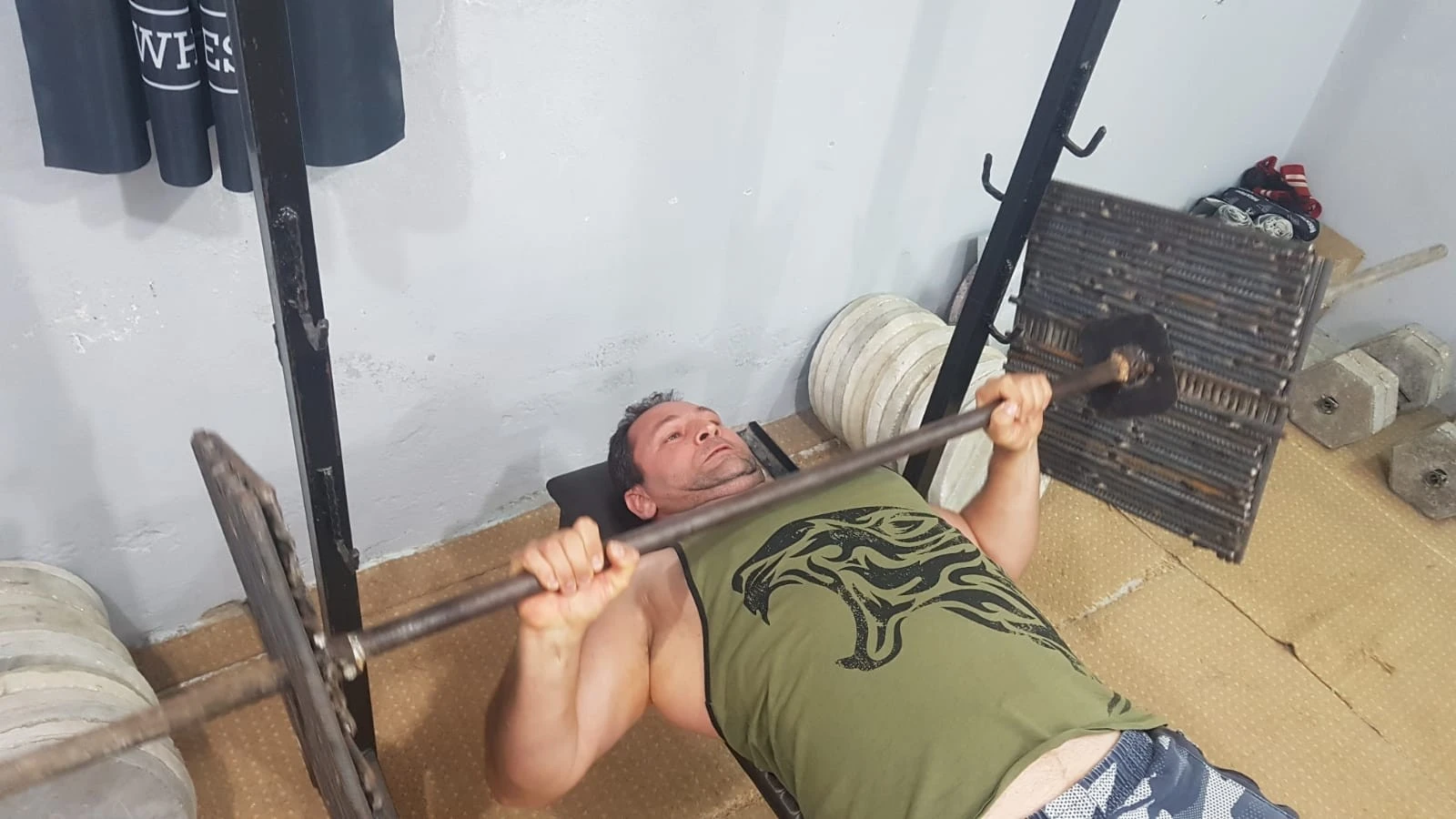 Evinin bodrumunda hazırlandı, Avrupa ikincisi oldu