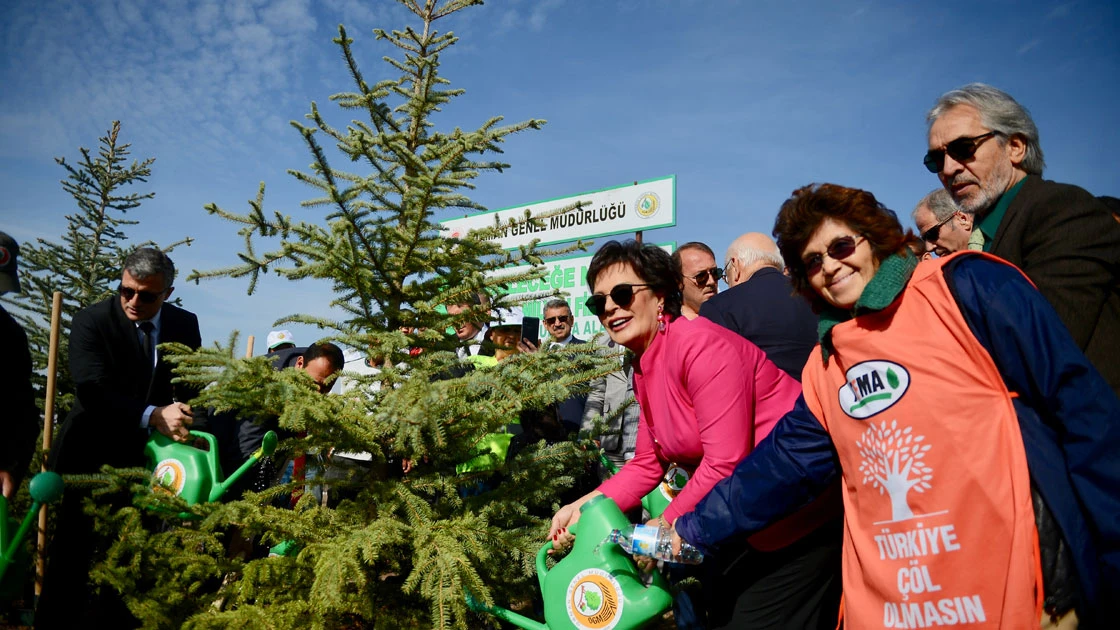 11 milyon fidan toprakla buluşuyor