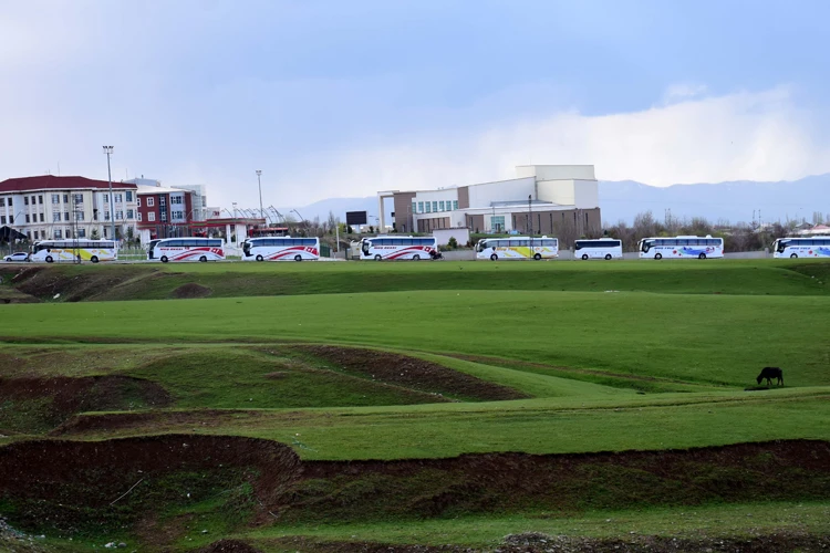 Yurt dışından getirilen vatandaşlar yurtlara yerleştiriyor