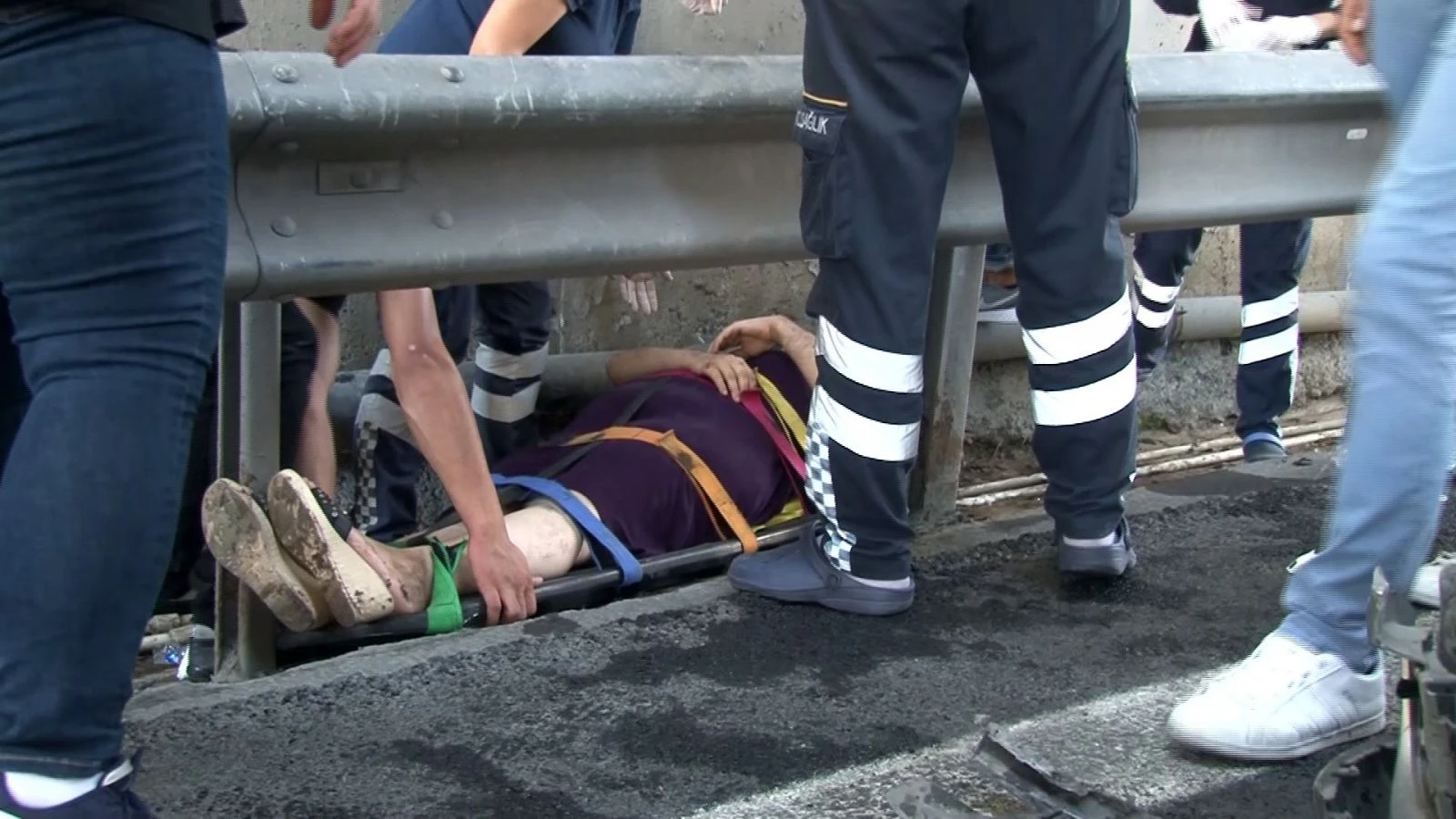 Basın Ekspres yolunda dehşete düşüren kaza