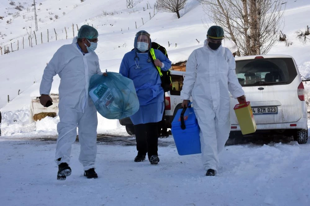 Avrupa’da eziyet Türkiye’de baş tacı