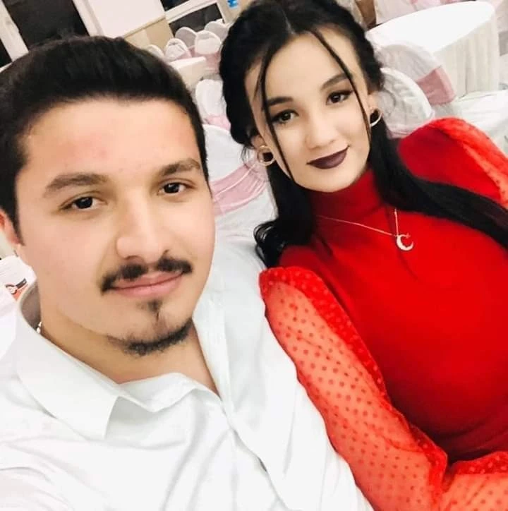 Tanıştıkları günün yıl dönümünde birlikte öldüler