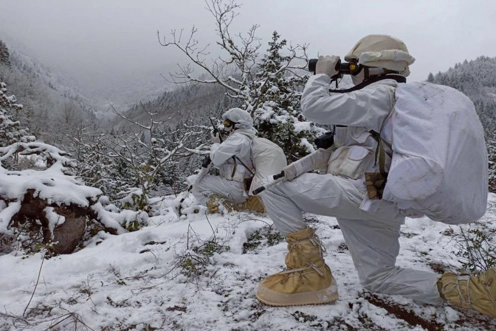 Mehmetçik zorlu kış şartlarında Teröristle Mücadele Harekatına devam ediyor