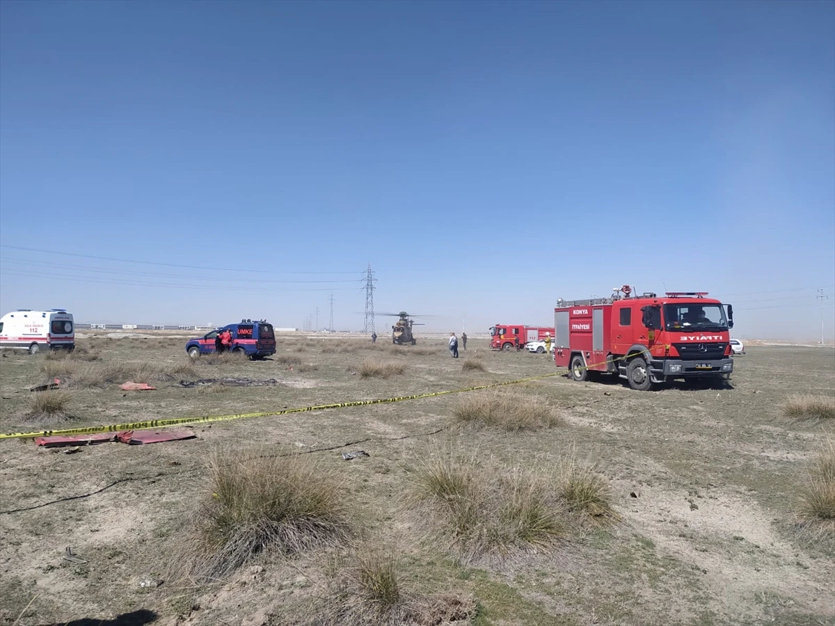 Konya'da gösteri uçağı düştü