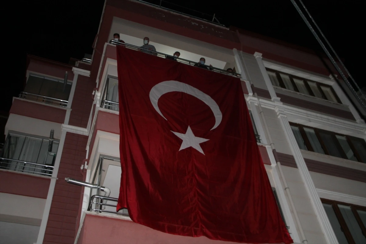 Şehit Uzman Onbaşı Hüsamettin Gökçe'nin ailesine acı haber verildi