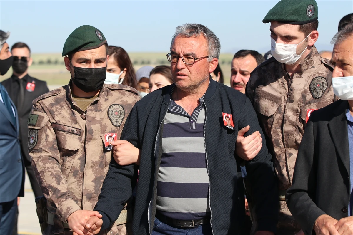 Şehidimize duygusal veda