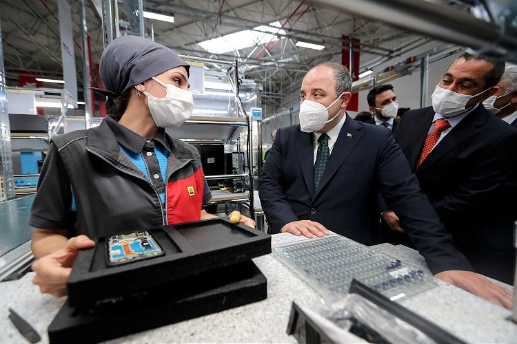 TCL'den Türkiye'ye dev yatırım