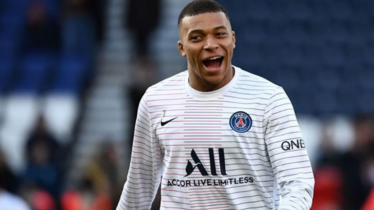 Kylian Mbappe Real Madrid ile anlaştı! PSG'den ayrılıyor