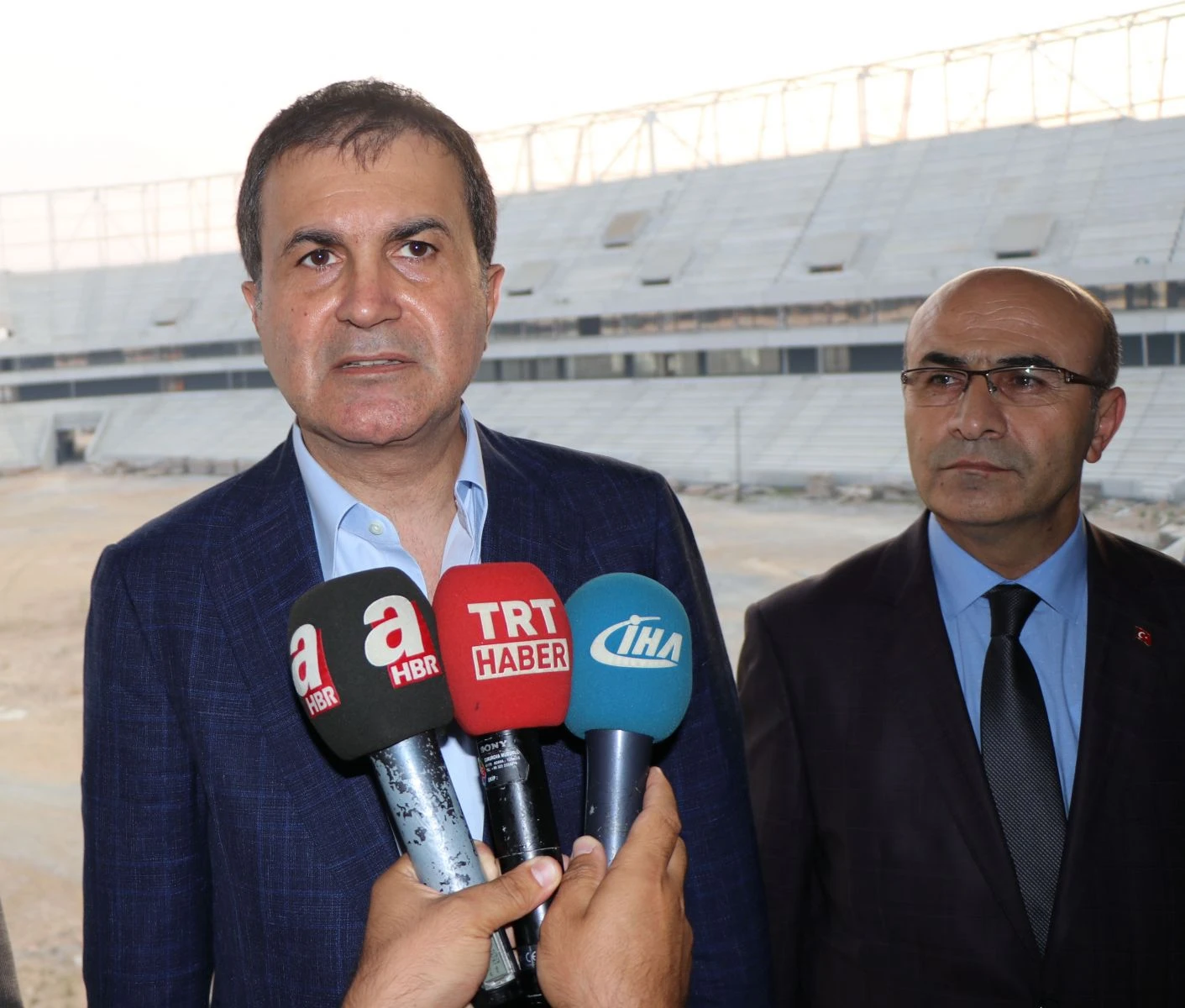 AB Bakanı Ömer Çelik Adana'da