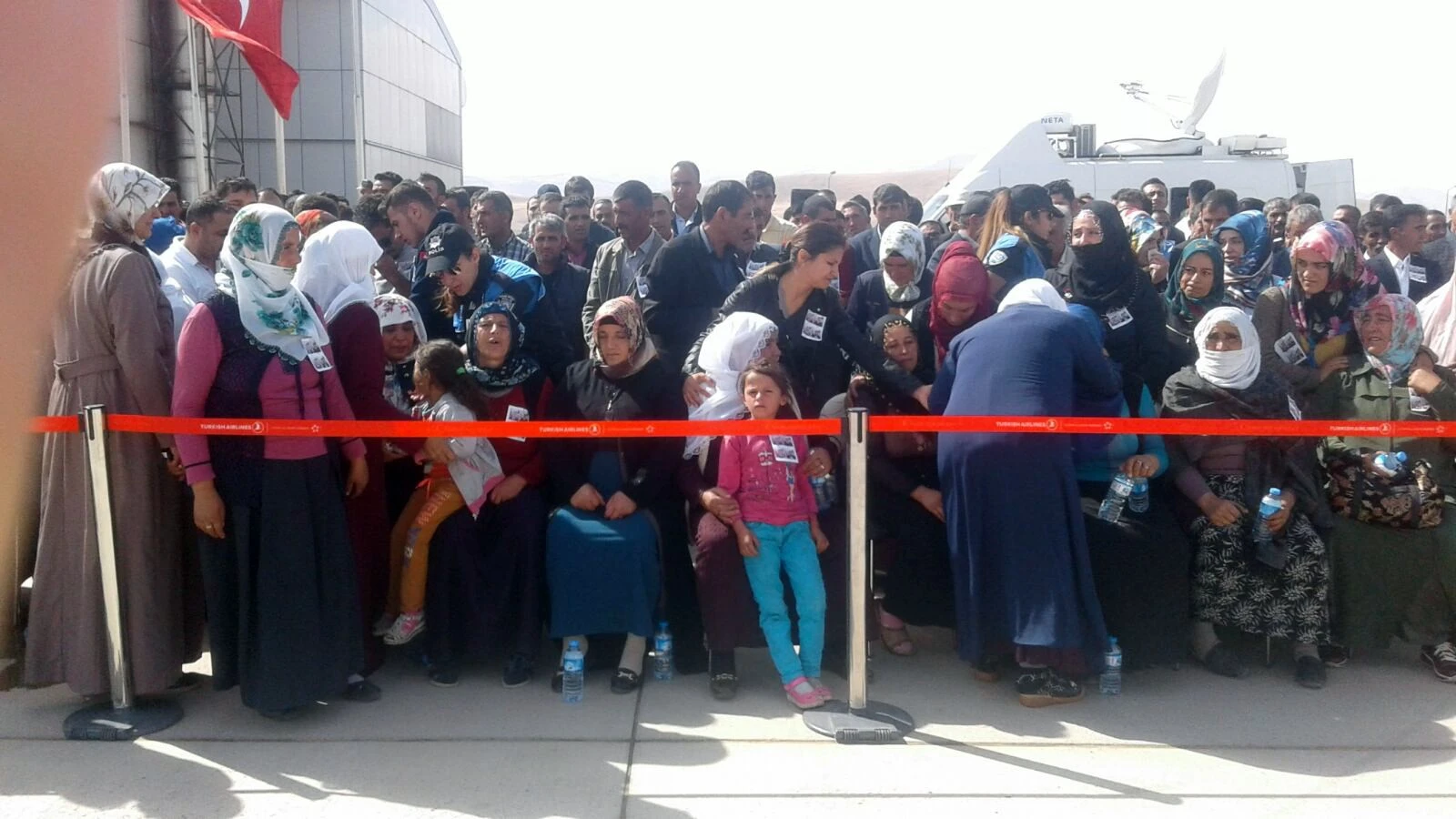 Ağrı’da şehitler için tören düzenleniyor