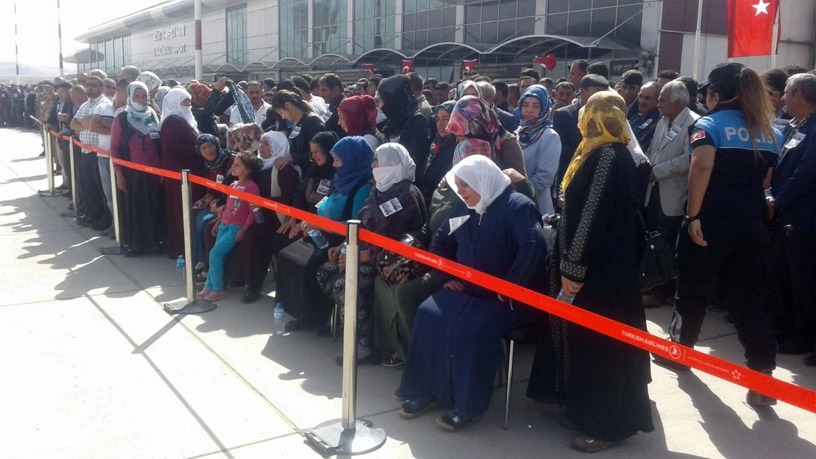 Ağrı’da şehitler için tören düzenleniyor