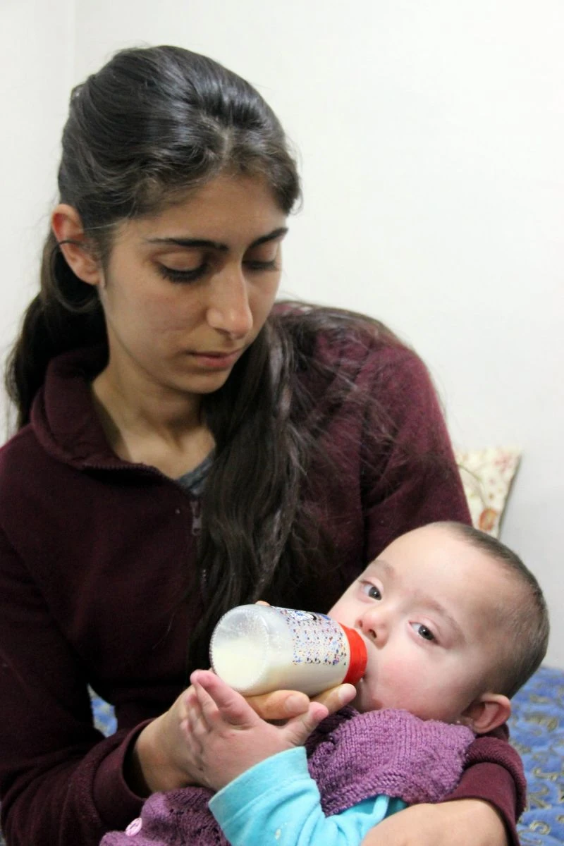 Hayata tutunan Eymen bebek yaşamak için yardım eli bekliyor