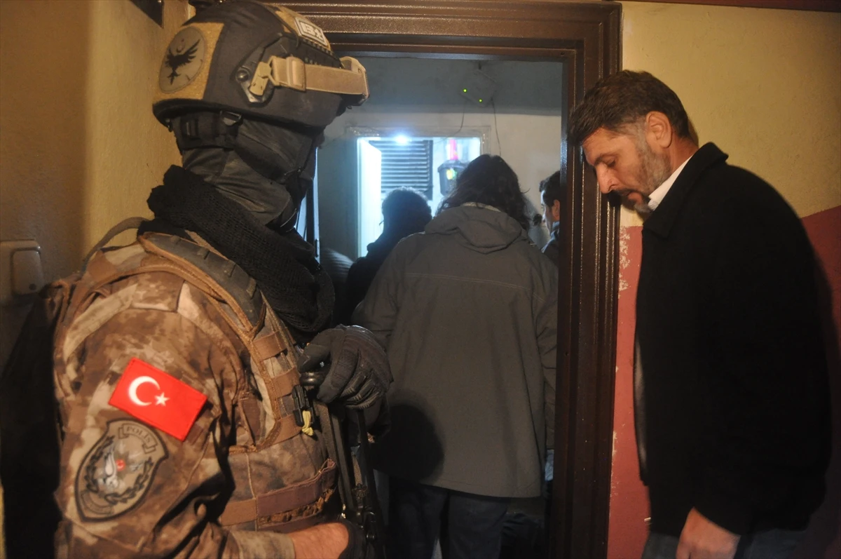 Bursa'da DEAŞ'a darbe: 38 şüpheli gözaltında!