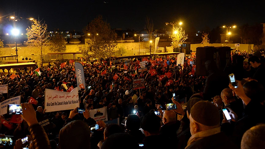 Türkiye Kudüs için ayakta