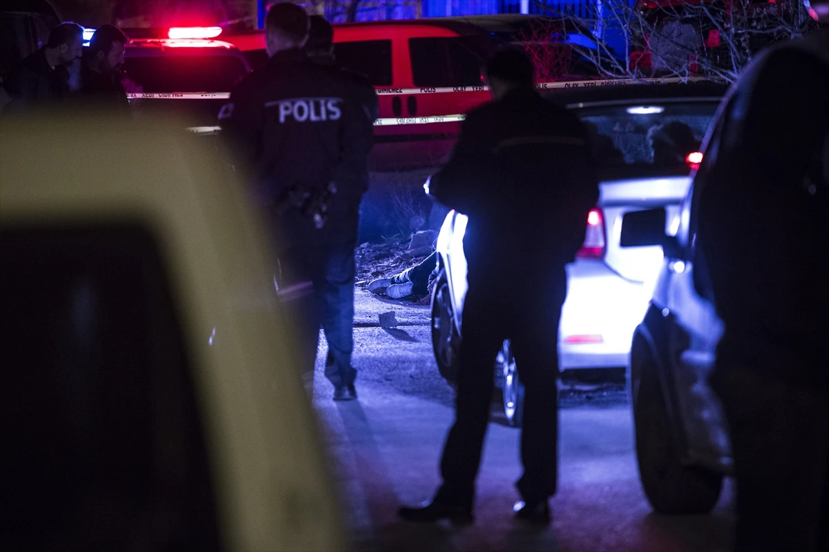 Sevgilisiyle buluşmaya geldi, sokak ortasında öldürüldü