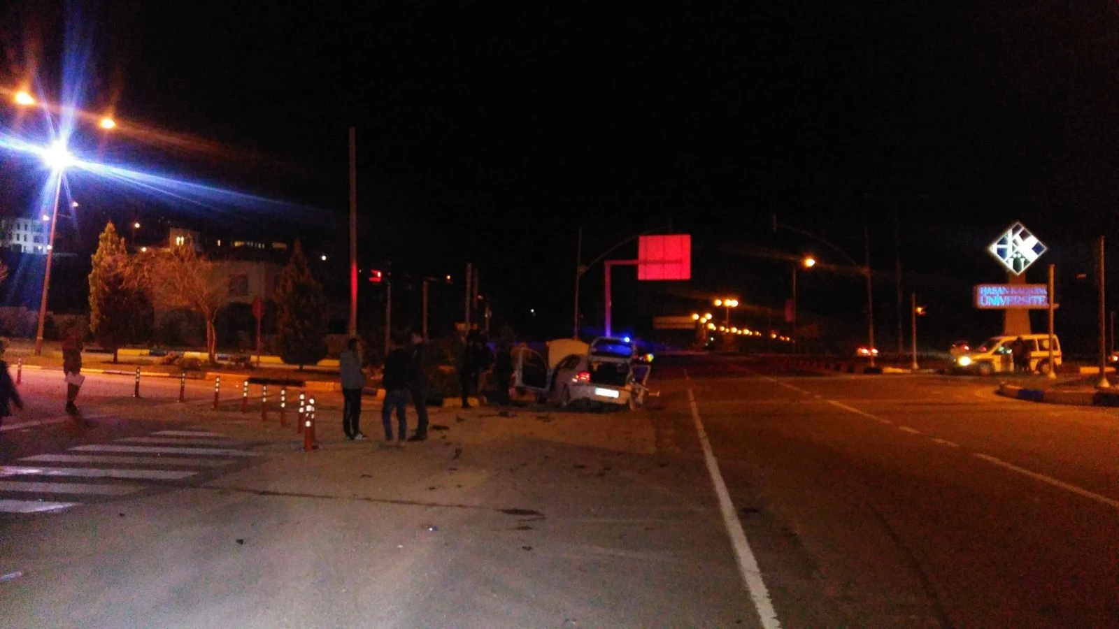 Gaziantep'te 2 araç çarpıştı:5 yaralı