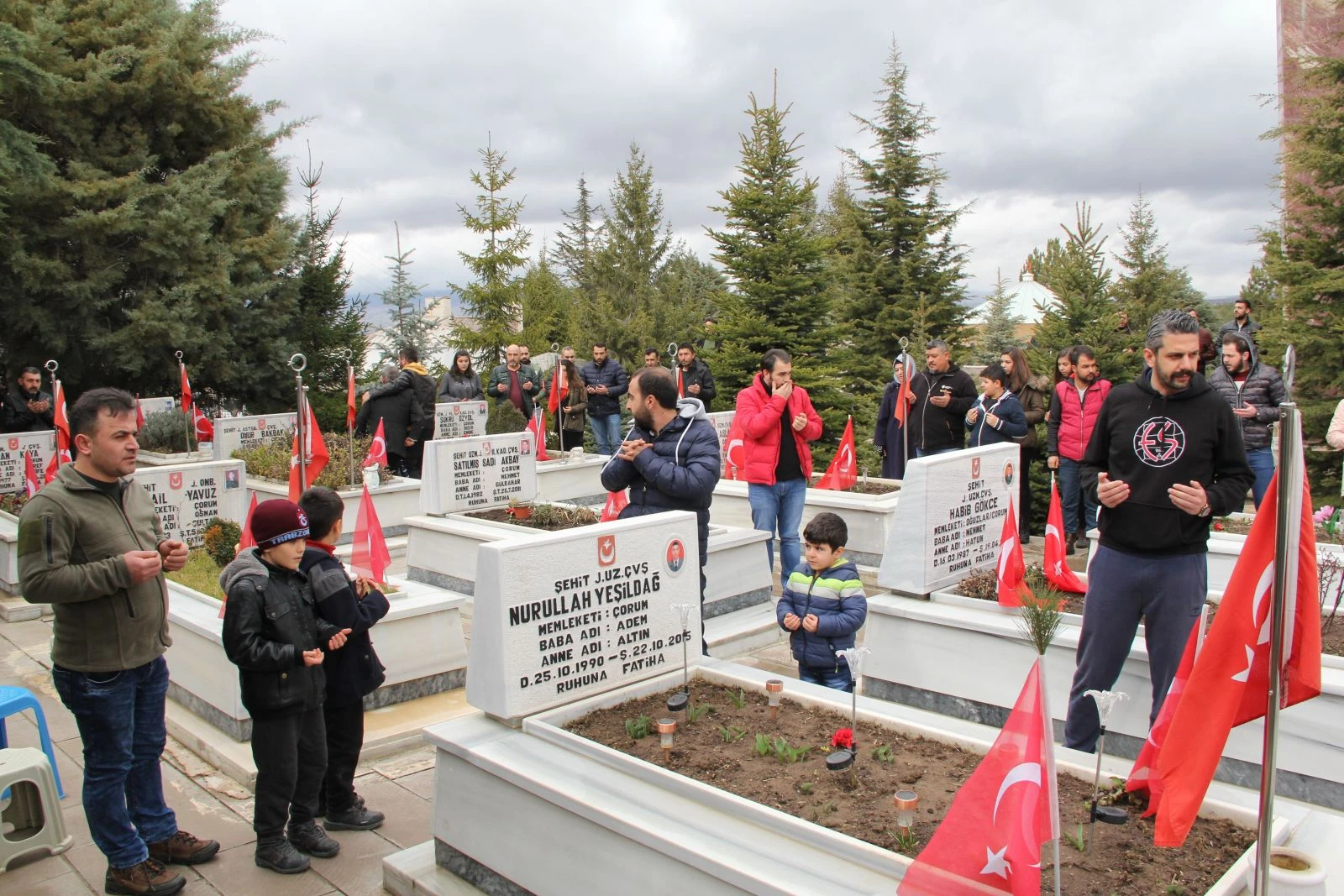 Afrin’deki Mehmetçiklere destek konvoyu, SMS ile bağışta bulundular