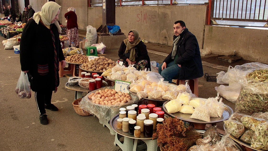 Bursa'da aracısız ve komisyonsuz 'köylü pazarı'