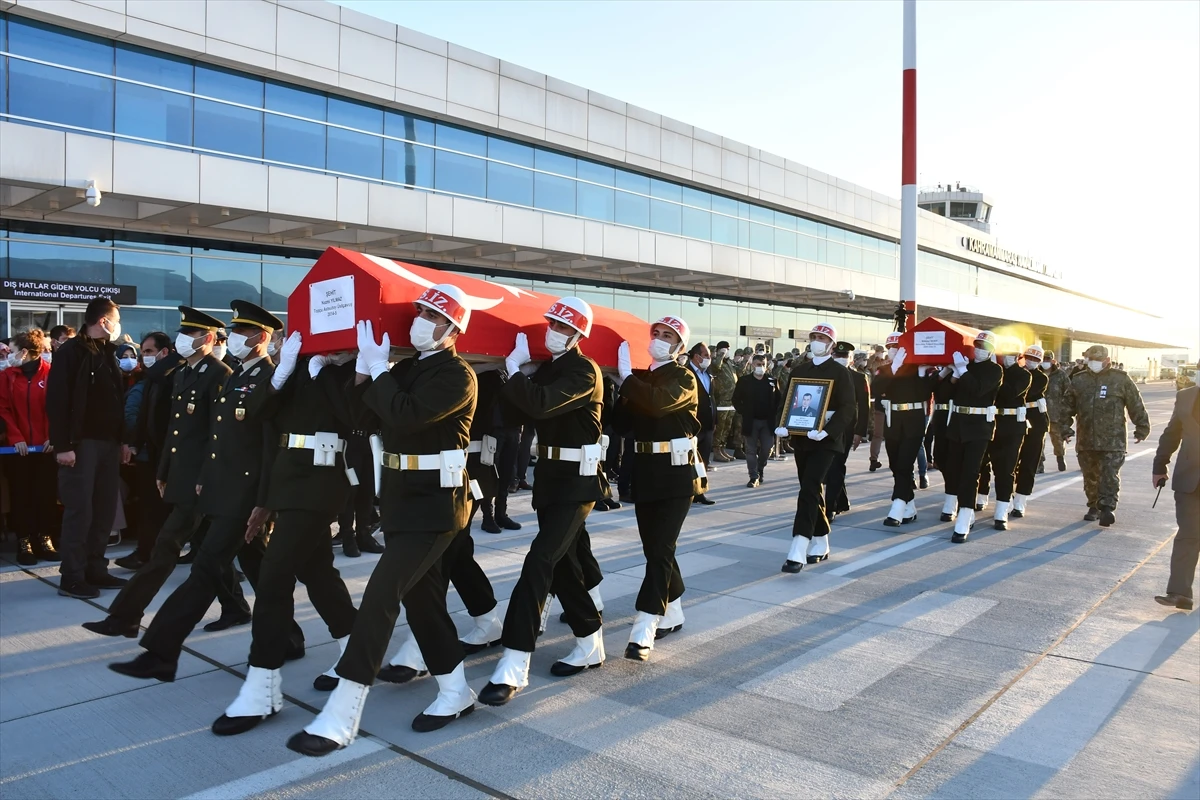 Şehit Demir ve Yılmaz'ın cenazeleri memleketlerinde
