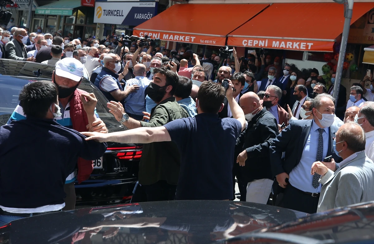 Rize'de Akşener’e CHP-PKK tepkisi