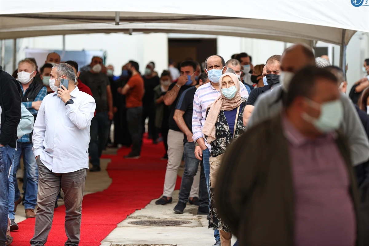 Bakan Koca: An itibarıyla 35 milyon doz aşıya ulaştık